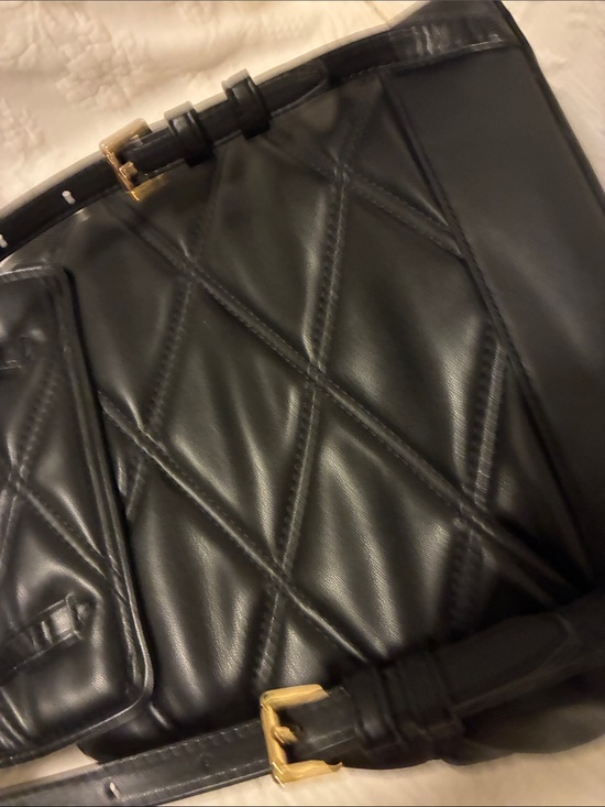 Gorgeous Michael Kors Black Quilted Backpack with Gold-Tone  display picture 2